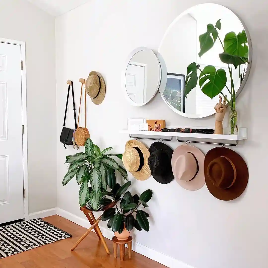 16 Entryway Mirror Ideas That Make a Great First Impression