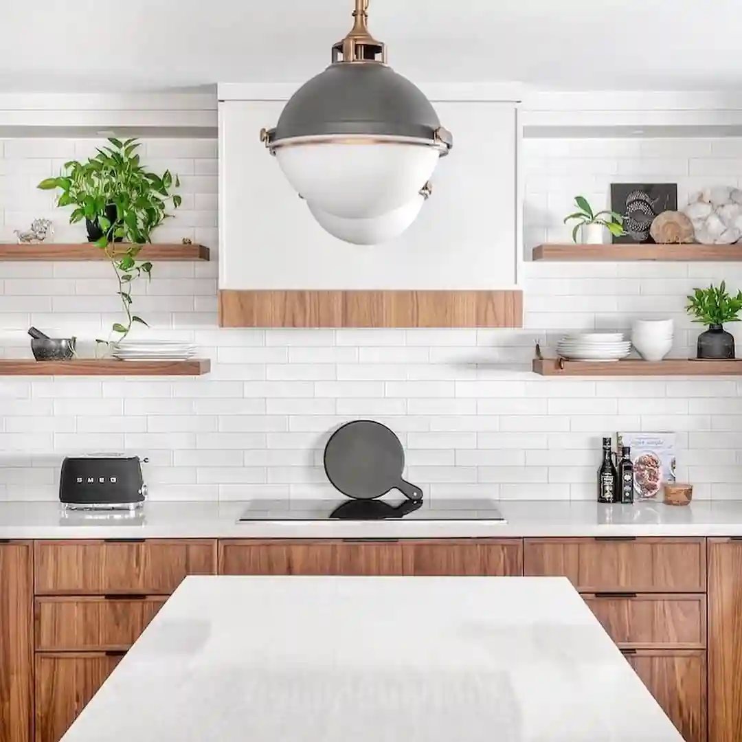 Coastal Luxe with Subtle Veining