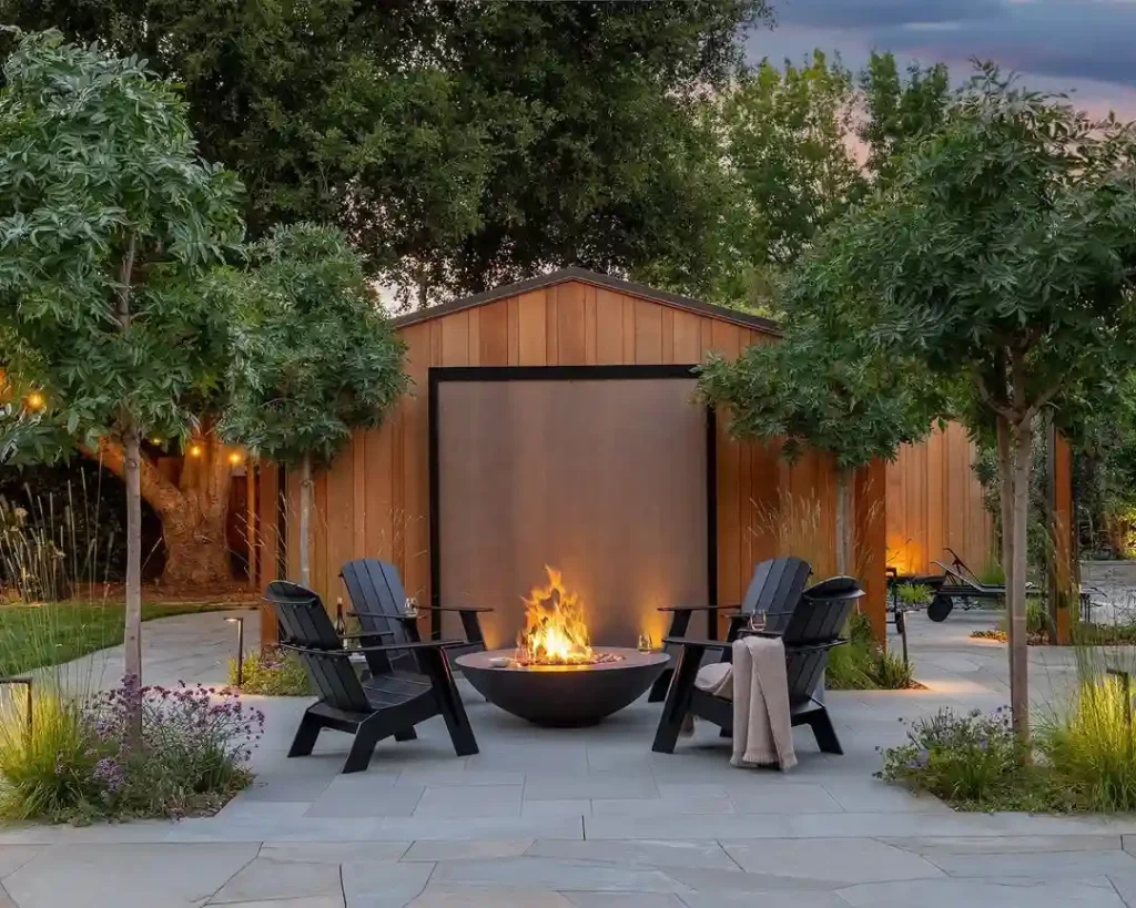Contemporary Fire Pit for Entertaining