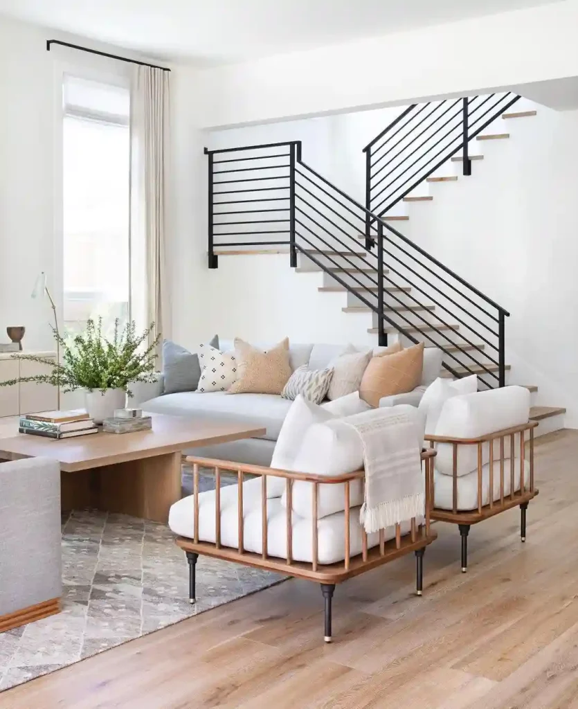Light-Filled Minimalist Living Room with Soft Wood Accents