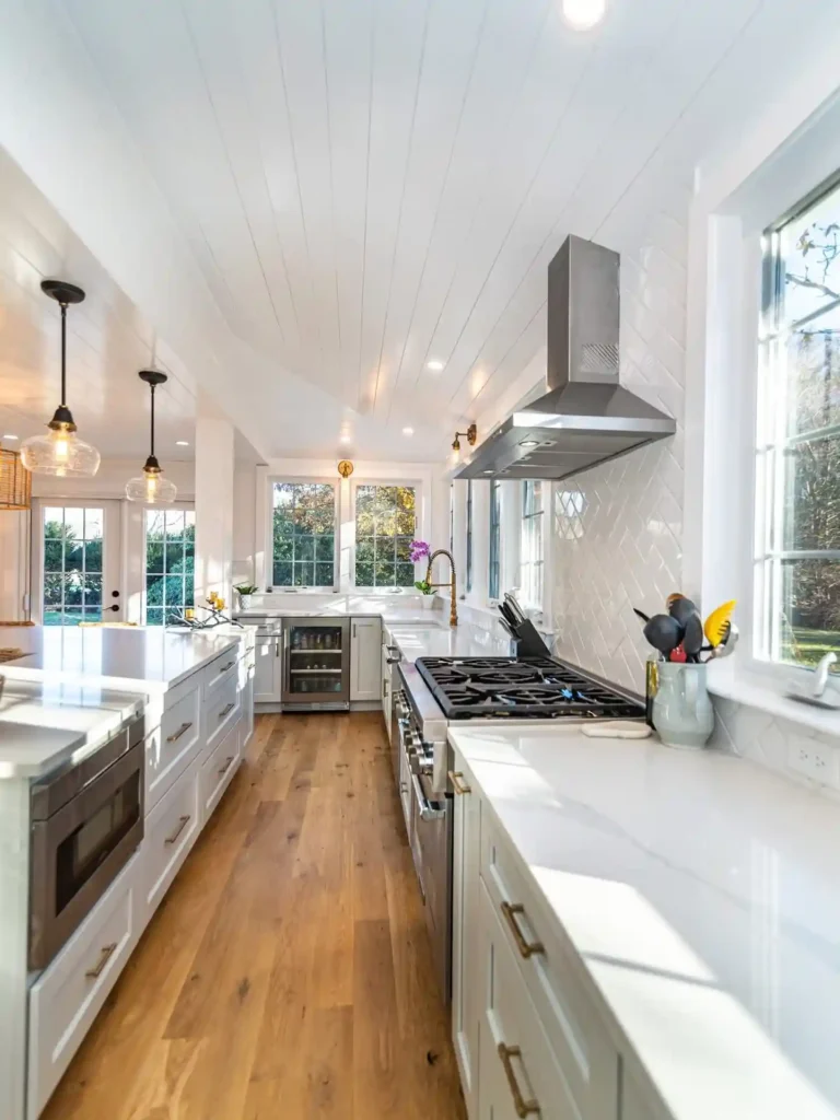 Bright Farmhouse Kitchen